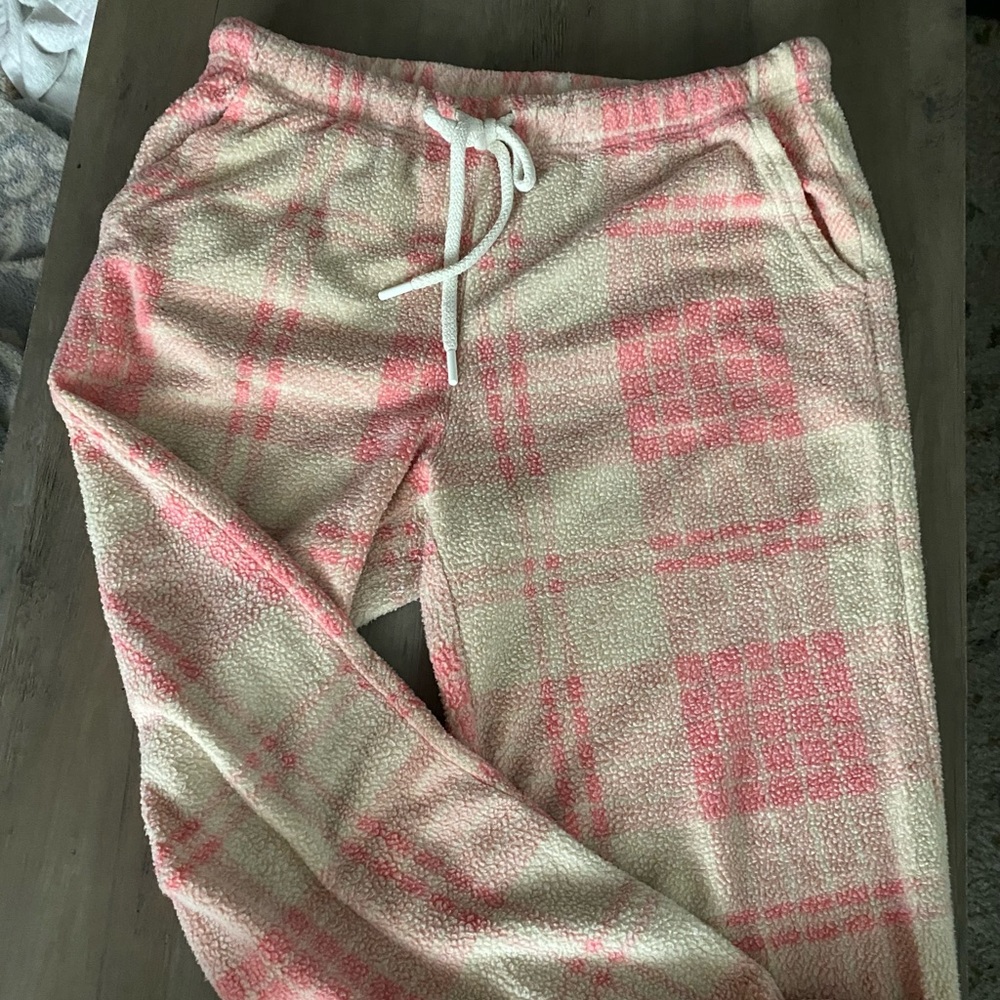 Aerie sweat suit. Super soft!